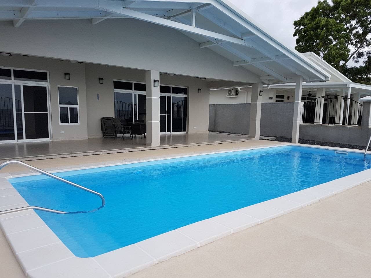 Piscina de lujo para casa de playa